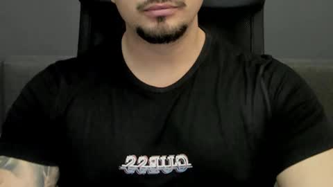 Snapshot of tonywilcoxx chatting on 17, 2, 2025 TonyWilcox online show from 17, 2, 2025