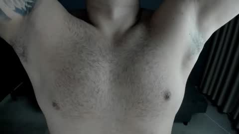 Snapshot of tonywilcoxx chatting on 13, 11, 2025 TonyWilcox online show from 13, 11, 2025