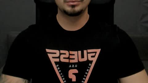 Snapshot of tonywilcoxx chatting on 27, 11, 2025 TonyWilcox online show from 27, 11, 2025