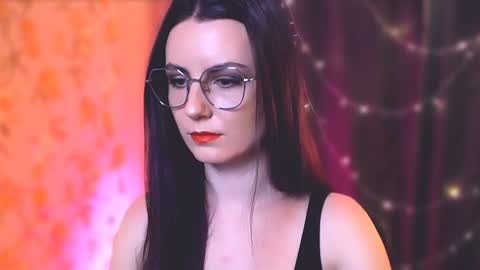 Elizabeth online show from 8, 1, 2025