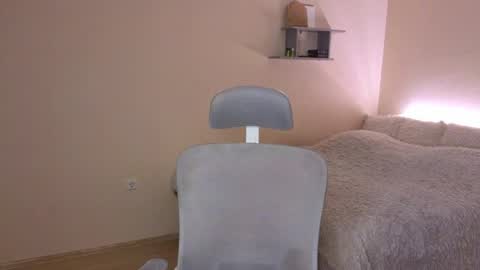 Snapshot of toohornyserj chatting on 18, 4, 2026 toohornyserj online show from 18, 4, 2026