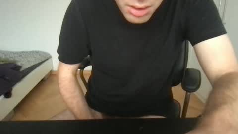 Max online show from 6, 11, 2025