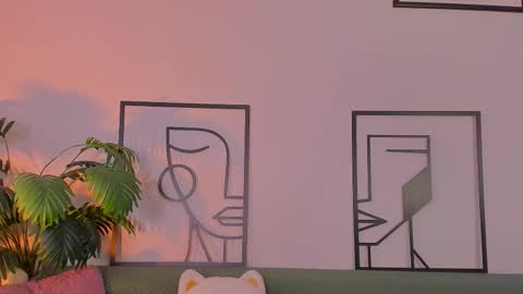 Tori online show from 6, 10, 2025