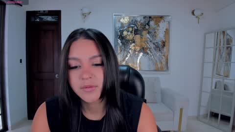 Tori Cross online show from 29, 1, 2025