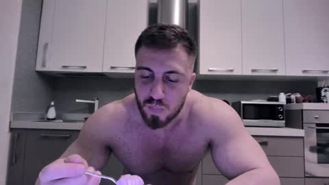 Snapshot of toro_arrapato chatting on 6, 1, 2025 toro_arrapato online show from 6, 1, 2025