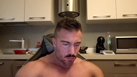 Snapshot of toro_arrapato chatting on 29, 10, 2025 toro_arrapato online show from 29, 10, 2025