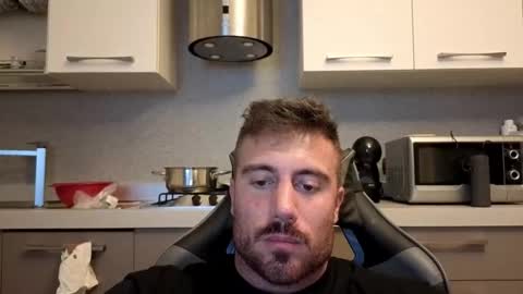 Snapshot of toro_arrapato chatting on 9, 11, 2025 toro_arrapato online show from 9, 11, 2025