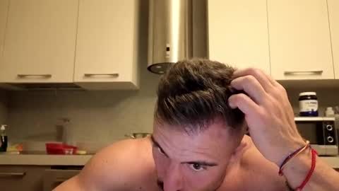 Snapshot of toro_arrapato chatting on 18, 11, 2025 toro_arrapato online show from 18, 11, 2025