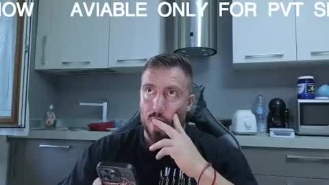 Snapshot of toro_arrapato chatting on 24, 6, 2026 toro_arrapato online show from 24, 6, 2026