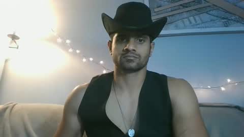 hassanfunn at g m  ail  only local and clean no males online show from 31, 10, 2025