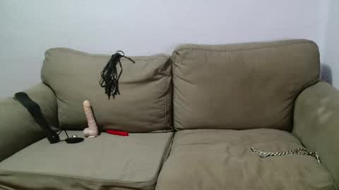 torturemaster online show from 25, 4, 2026