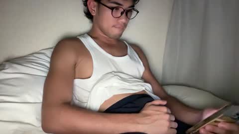 Snapshot of toshikaro0 chatting on 17, 9, 2025 Karo online show from 17, 9, 2025