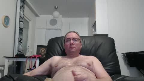 Snapshot of tosimies69 chatting on 18, 1, 2025 tosimies69 online show from 18, 1, 2025