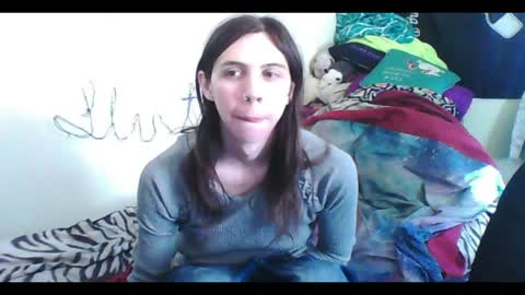 Luna online show from 8, 4, 2026