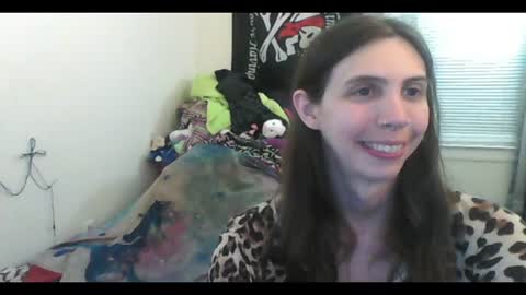 Snapshot of totalfuckingadorable chatting on 2, 7, 2026 Luna online show from 2, 7, 2026