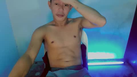 Snapshot of touch_of_alison chatting on 4, 1, 2025 Alison online show from 4, 1, 2025