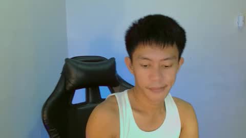 Snapshot of touch_of_alison chatting on 30, 10, 2025 Alison online show from 30, 10, 2025