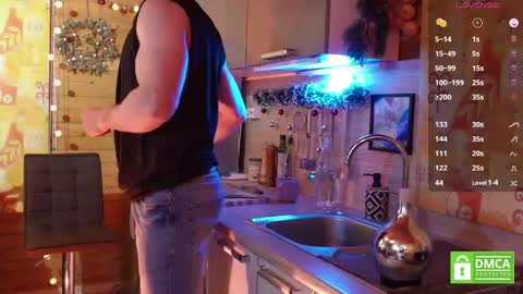 Snapshot of touch_of_eros chatting on 17, 12, 2024 Paul online show from 17, 12, 2024