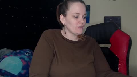 Lilly Miss Mistress Goddess Maam Queen Boss online show from 9, 2, 2025