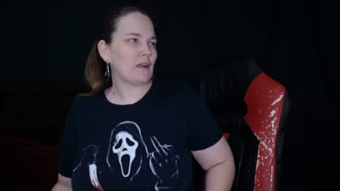 Snapshot of toxiclilly chatting on 18, 6, 2026 Lilly Miss Mistress Goddess Maam Queen Boss online show from 18, 6, 2026