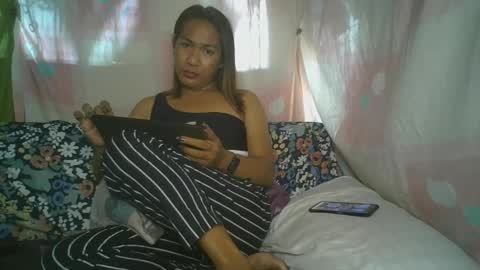 transhottie28 online show from 25, 2, 2025