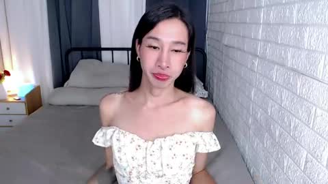 Chloe online show from 19, 5, 2026