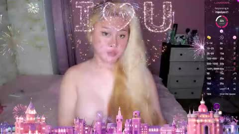 Snapshot of transsalawahan chatting on 3, 11, 2025 BELLA online show from 3, 11, 2025