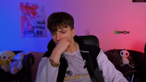 Travis online show from 7, 1, 2026