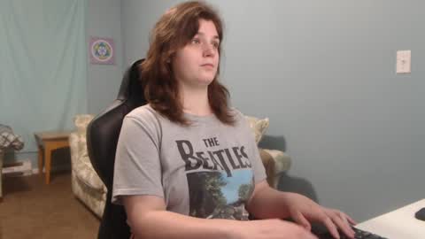 TreeJeanne online show from 4, 1, 2025