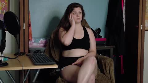 TreeJeanne online show from 25, 9, 2025