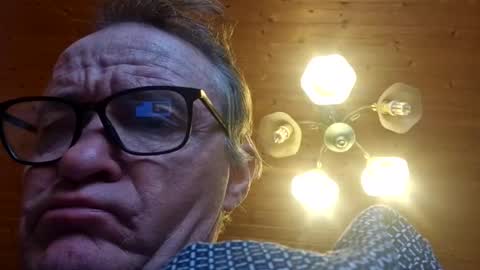 Snapshot of trekkertje12345 chatting on 27, 3, 2026 trekkertje12345 online show from 27, 3, 2026