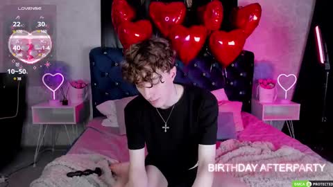 TrevorBenson online show from 16, 2, 2025