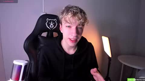 TrevorBenson online show from 17, 12, 2025