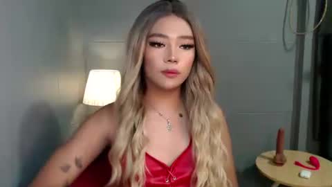 trexie_fucks15 online show from 14, 10, 2025