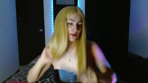 triana_damelio online show from 22, 2, 2025