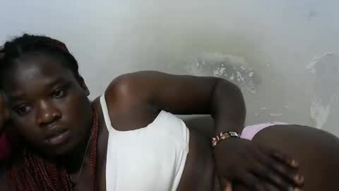 Snapshot of triceeyy chatting on 2, 11, 2025 Tracy online show from 2, 11, 2025