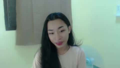 tricia_slut online show from 5, 3, 2025