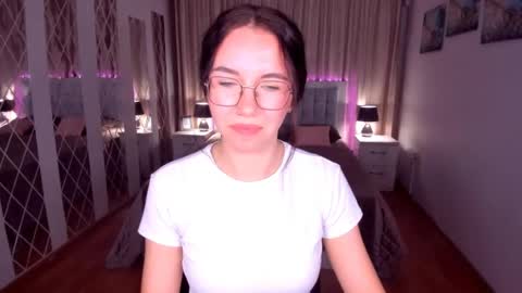 Snapshot of triciadaisy chatting on 18, 7, 2026 TriciaDaisy online show from 18, 7, 2026