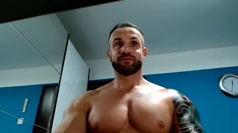 Snapshot of tridentmuscles chatting on 9, 1, 2025 tridentmuscles online show from 9, 1, 2025