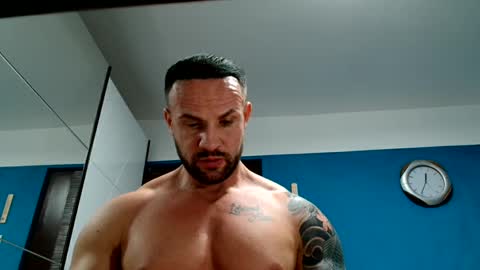 Snapshot of tridentmuscles chatting on 23, 1, 2025 tridentmuscles online show from 23, 1, 2025