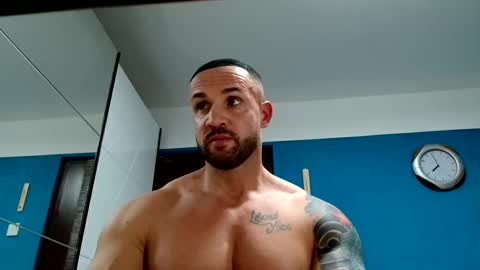 Snapshot of tridentmuscles chatting on 9, 2, 2025 tridentmuscles online show from 9, 2, 2025