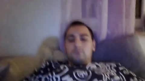 Snapshot of tridliee chatting on 15, 10, 2025 tridliee online show from 15, 10, 2025