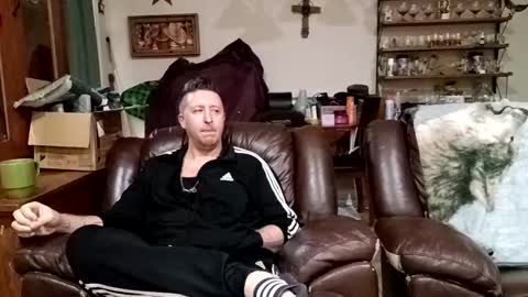 Snapshot of trillnonymau5 chatting on 27, 12, 2024 trillnonymau5 online show from 27, 12, 2024