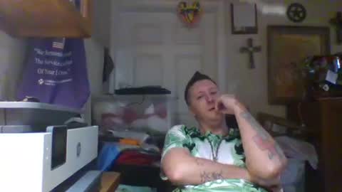 Snapshot of trillnonymau5 chatting on 26, 2, 2025 trillnonymau5 online show from 26, 2, 2025