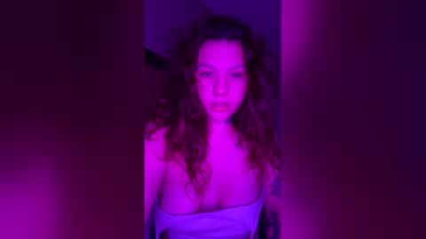 trippinovertori online show from 18, 5, 2026