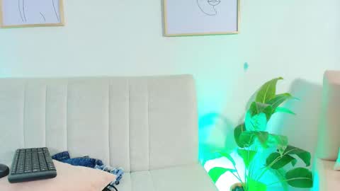 Trissha online show from 11, 1, 2025