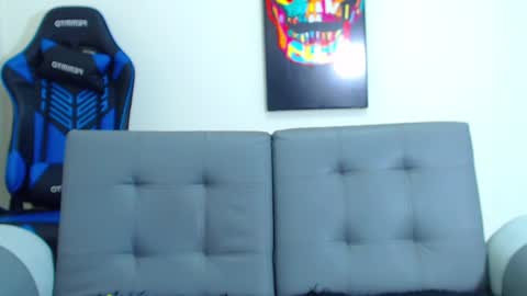 Snapshot of tristan_bm chatting on 2, 12, 2024 tristan bm online show from 2, 12, 2024