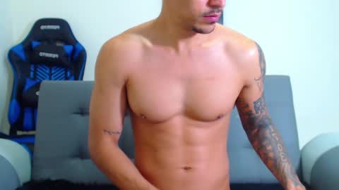 Snapshot of tristan_bm chatting on 22, 1, 2025 tristan bm online show from 22, 1, 2025