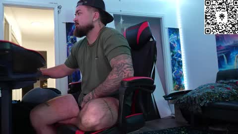 Snapshot of tristanhardwood chatting on 15, 12, 2025 tristanhardwood online show from 15, 12, 2025