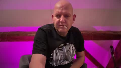 Triton online show from 21, 10, 2025